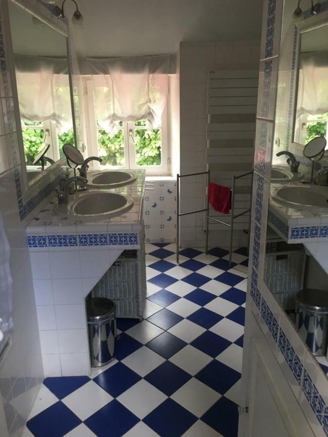 Chambres D Hotes Chez Francoise Et Michel Piscine 4 Chambres 8 Lits Chaumes-en-Brie Zewnętrze zdjęcie