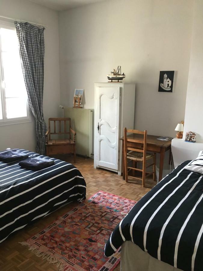 Chambres D Hotes Chez Francoise Et Michel Piscine 4 Chambres 8 Lits Chaumes-en-Brie Zewnętrze zdjęcie